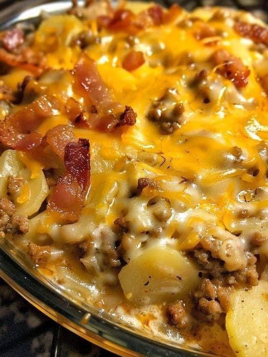 Cheesy Ground Beef and Bacon Casserole