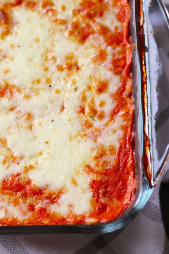 Cheesy Baked Meat and Pasta Casserole