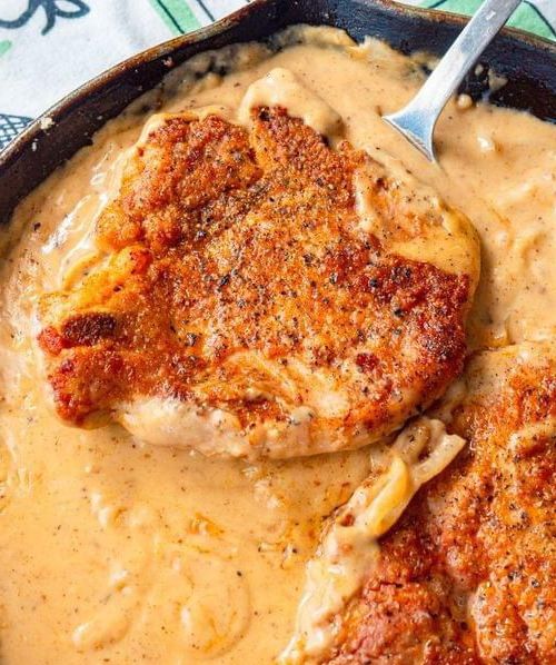 Creamy Smothered Pork Chops Recipe