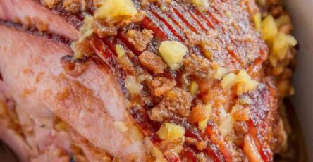 Crockpot Pineapple Brown Sugar Glazed Ham