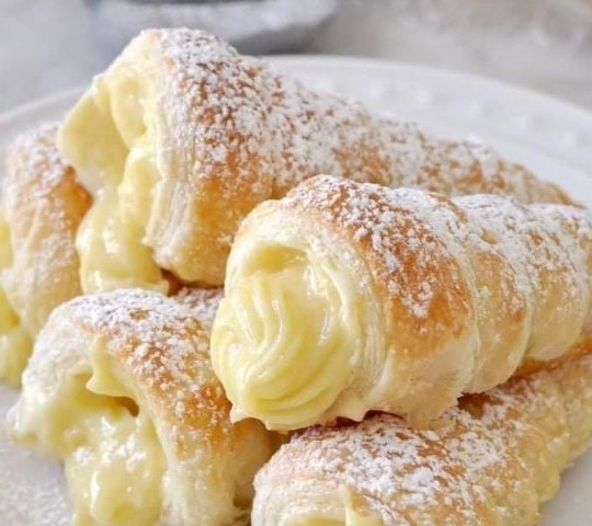 Delicious Homemade Cream Horns