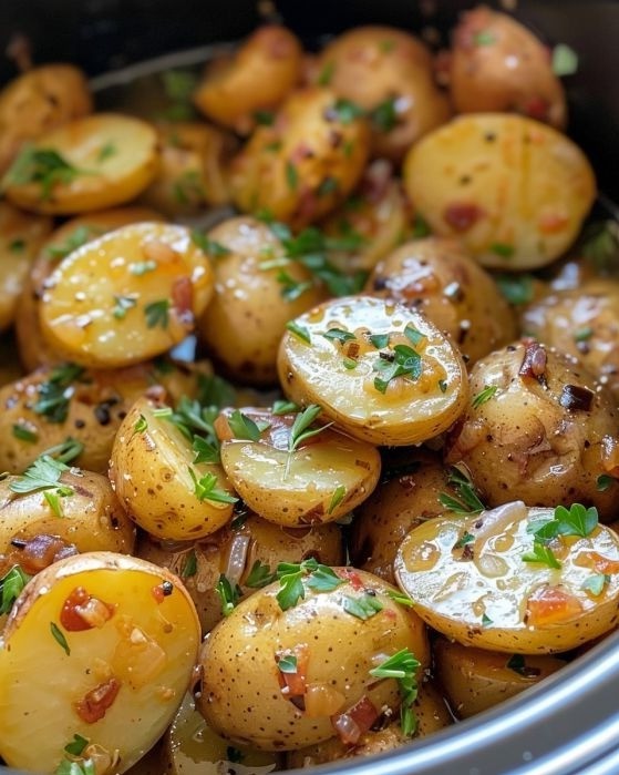 Garlic Herb Roasted Potatoes