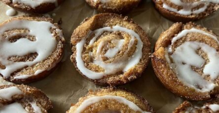 Bread Crust Cinnamon Rolls