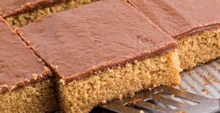 Peanut Butter Sheet Cake Recipe