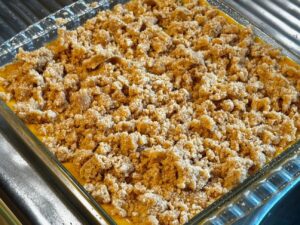 Pumpkin Spice Crumb Cake