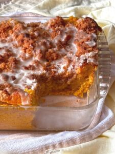 Pumpkin Spice Crumb Cake