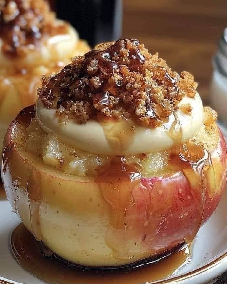 Cheesecake Stuffed Baked Apples