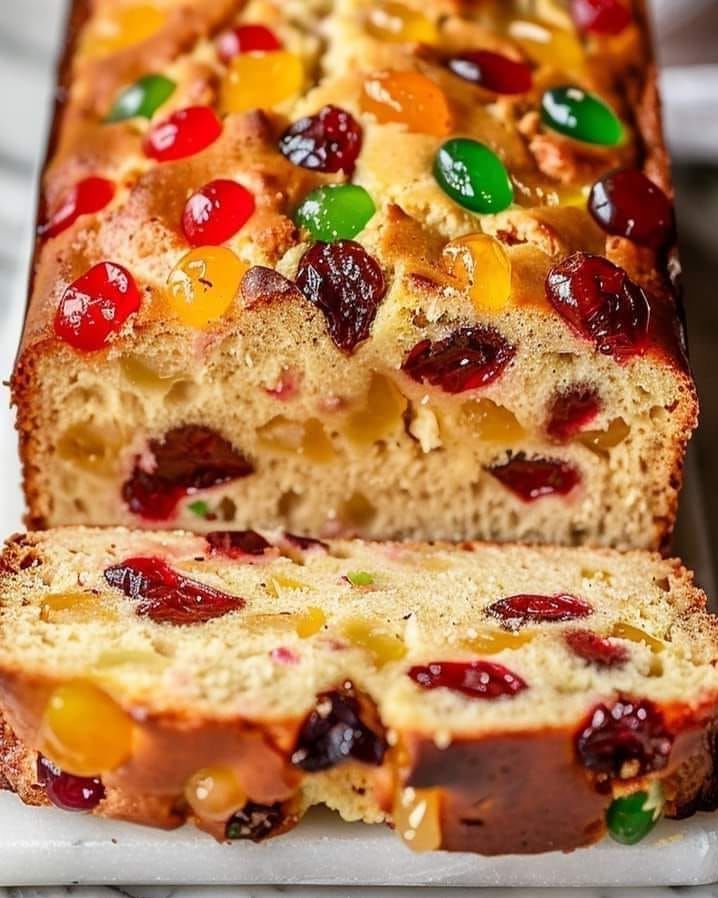 Traditional Holiday Fruit Cake