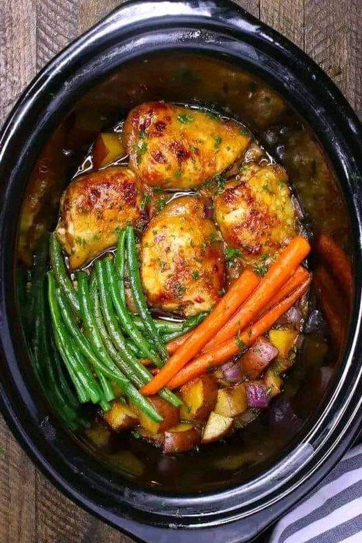 slow cooker honey garlic chicken and vegetables