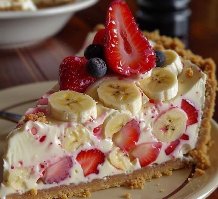 Strawberry Banana Cream Pie Recipe