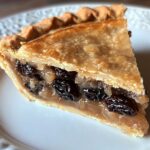 Raisin pie