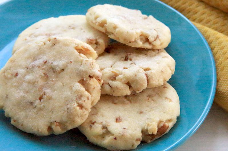 Homemade Pecan Sandies