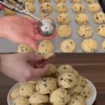 5-Minute Chocolate Chunk Cookies