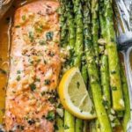 Baked salmon with asparagus