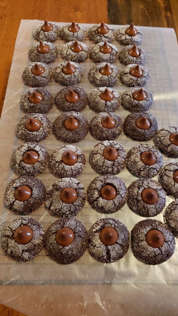 Chocolate Crinkle Hershey’s Kiss Cookies Recipe