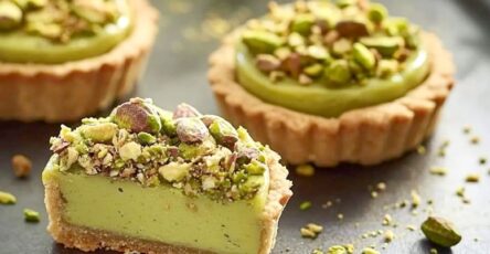 Pistachio Tartlet