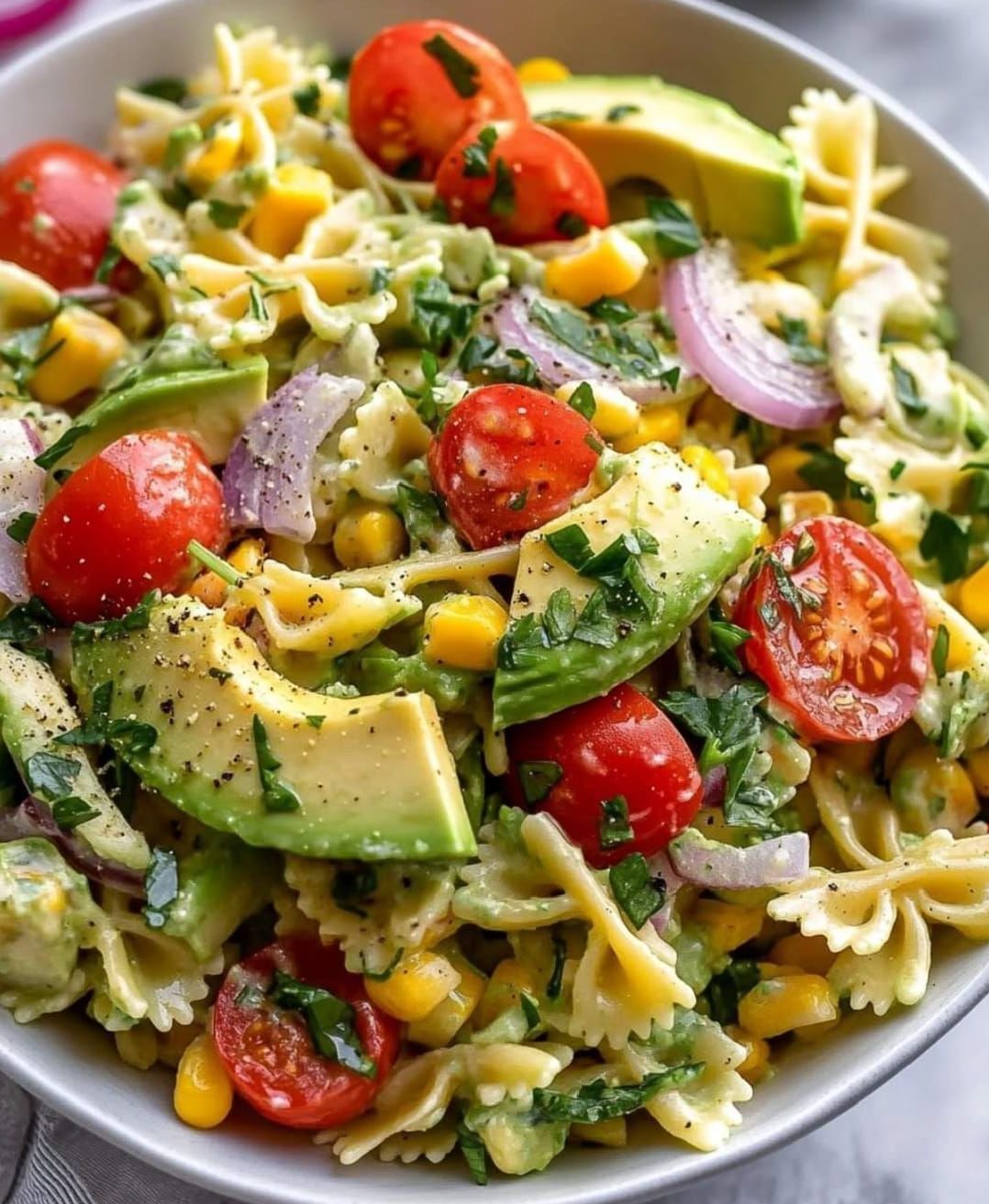 avocado pasta salad