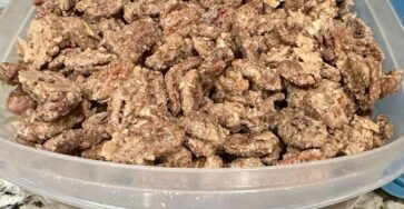 Candied pecans