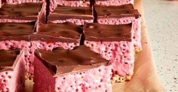 Chocolate-Raspberry Rice Krispies Treats Recipe