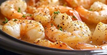 Crockpot Garlic Butter Shrimp