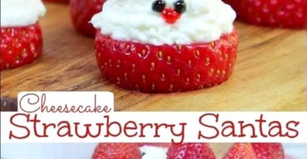 Cheesecake Strawberry Santas