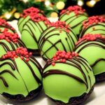 Grinch Oreo Balls