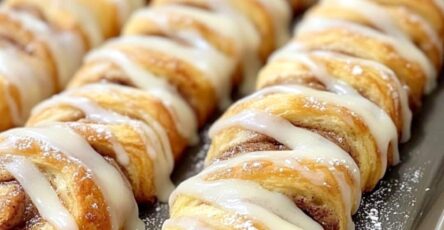 Heavenly Cinnamon Roll Breadtwists