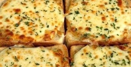 Cheesy Texas Toast