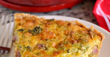 Broccoli and Cheese Quich