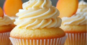 Honey Peach Cream Cheese Cupcakes