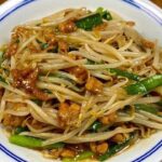 Stir-Fried Pork with Mung Bean Sprouts Recipe