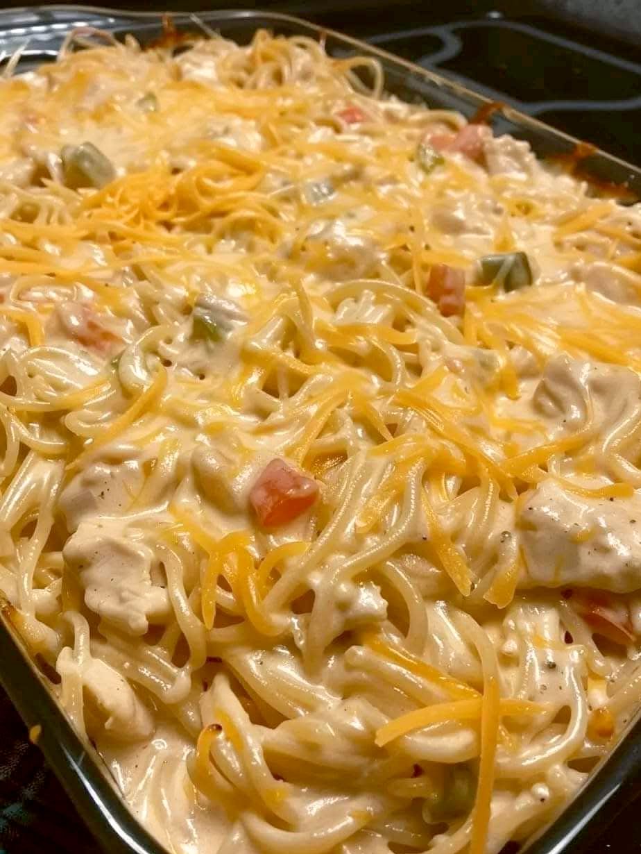 Cheesy Chicken Spaghetti Casserole Recipe