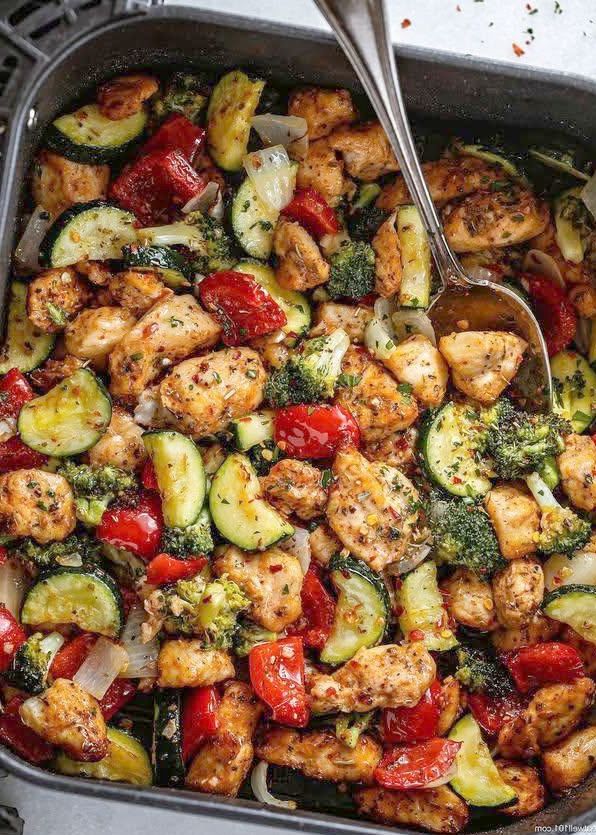 Garlic Butter Chicken and Veggies