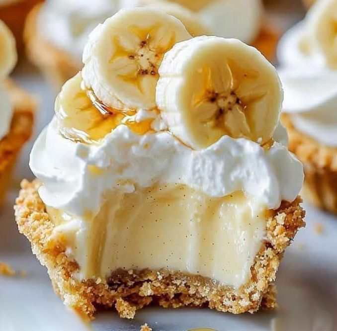 No-Bake Mini Banana Cream Pies Recipe