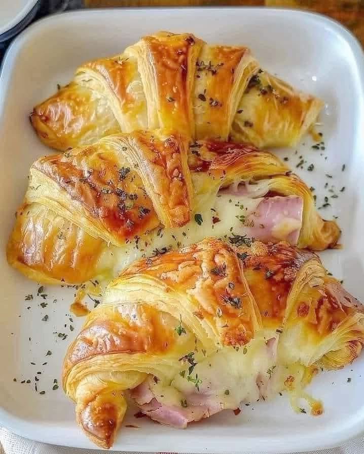 Baked Ham and Cheese Croissants Recipe