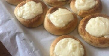 Crescent Cheese Danishes