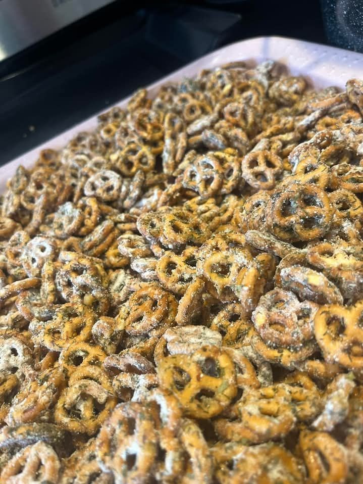 Baked Dill Pickle Pretzels