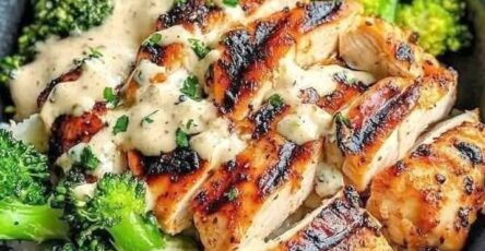 Grilled Chicken Rice Bowl with Creamy Garlic Sauce