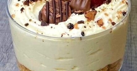 No-Bake Chocolate Cheesecake Cups