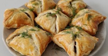 Golden Puff Pastry Pockets with Savory Filling