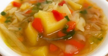 Hearty Cabbage and Vegetable Soup with Potatoes & Peppers