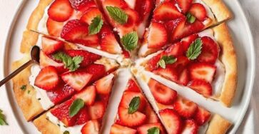 Strawberry Fruit Pizza Recipe