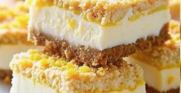 Lemon Cheesecake Squares