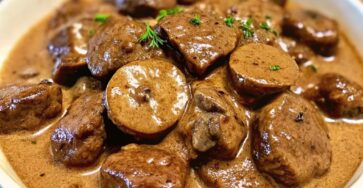 Creamy Crockpot Beef Tips & Mushrooms
