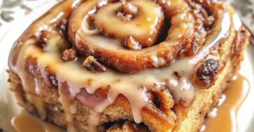 Banana Bread Cinnamon Rolls