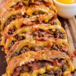 bacon-cheeseburger-bread