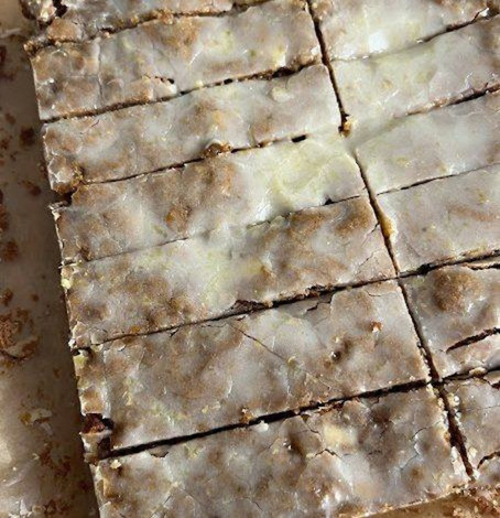 Classic Lebkuchen Spice Bars
