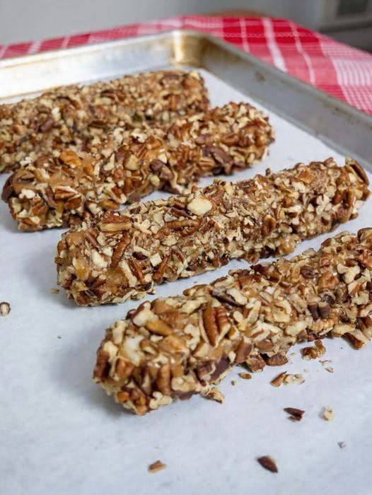 Classic Pecan Logs