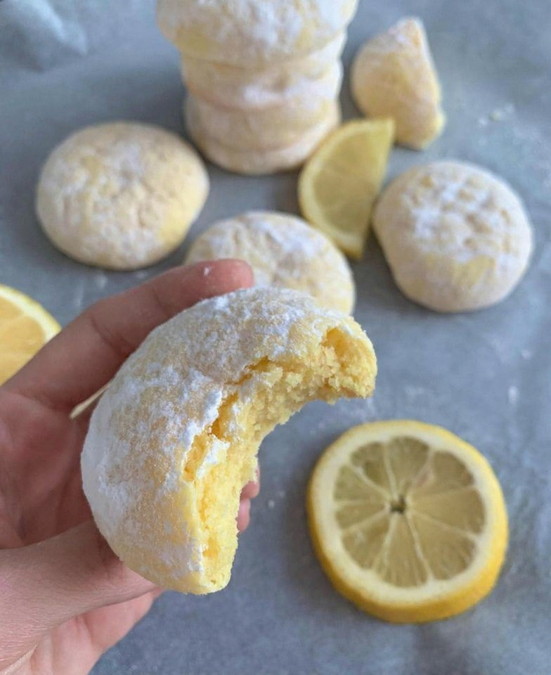 Christmas Soft Lemon Cookies