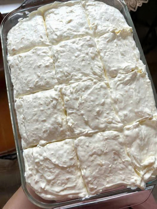 Classic Pig Pickin’ Cake